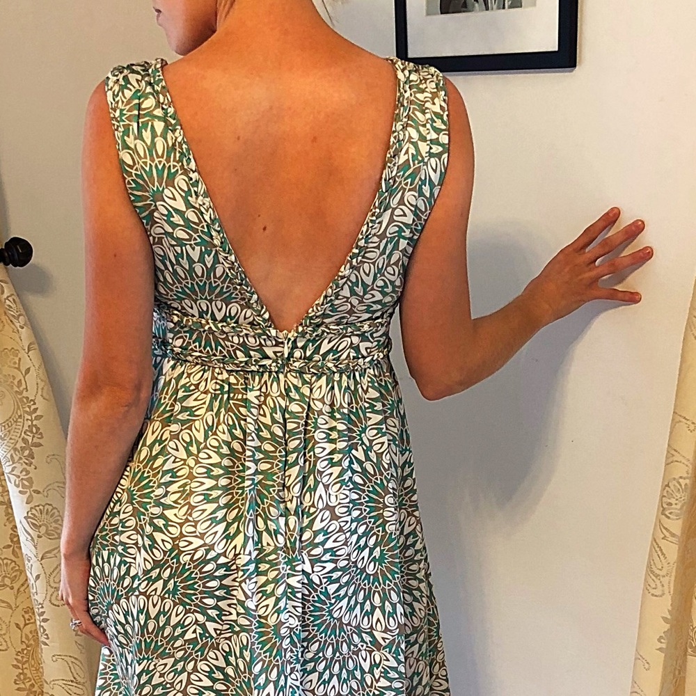 NWOT BCBG Generation plunging neckline dress